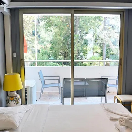 Proche Croisette, T2 Avec Terrasse, By Palmazur * Cannes