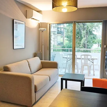 公寓 Proche Croisette, T2 Avec Terrasse, By Palmazur 戛纳