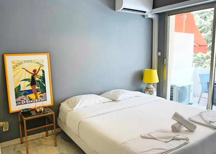 Appartement Proche Croisette, T2 Avec Terrasse, By Palmazur Cannes